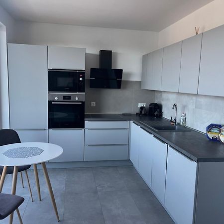 Apartment Sun Lakes Senec Bagian luar foto